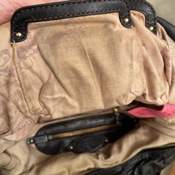 JUICY COUTURE LEATHER BAG . - Picture 12 of 16